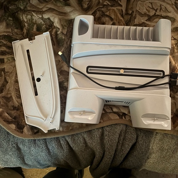 White Gaming Console Shell - Picture 2 of 2